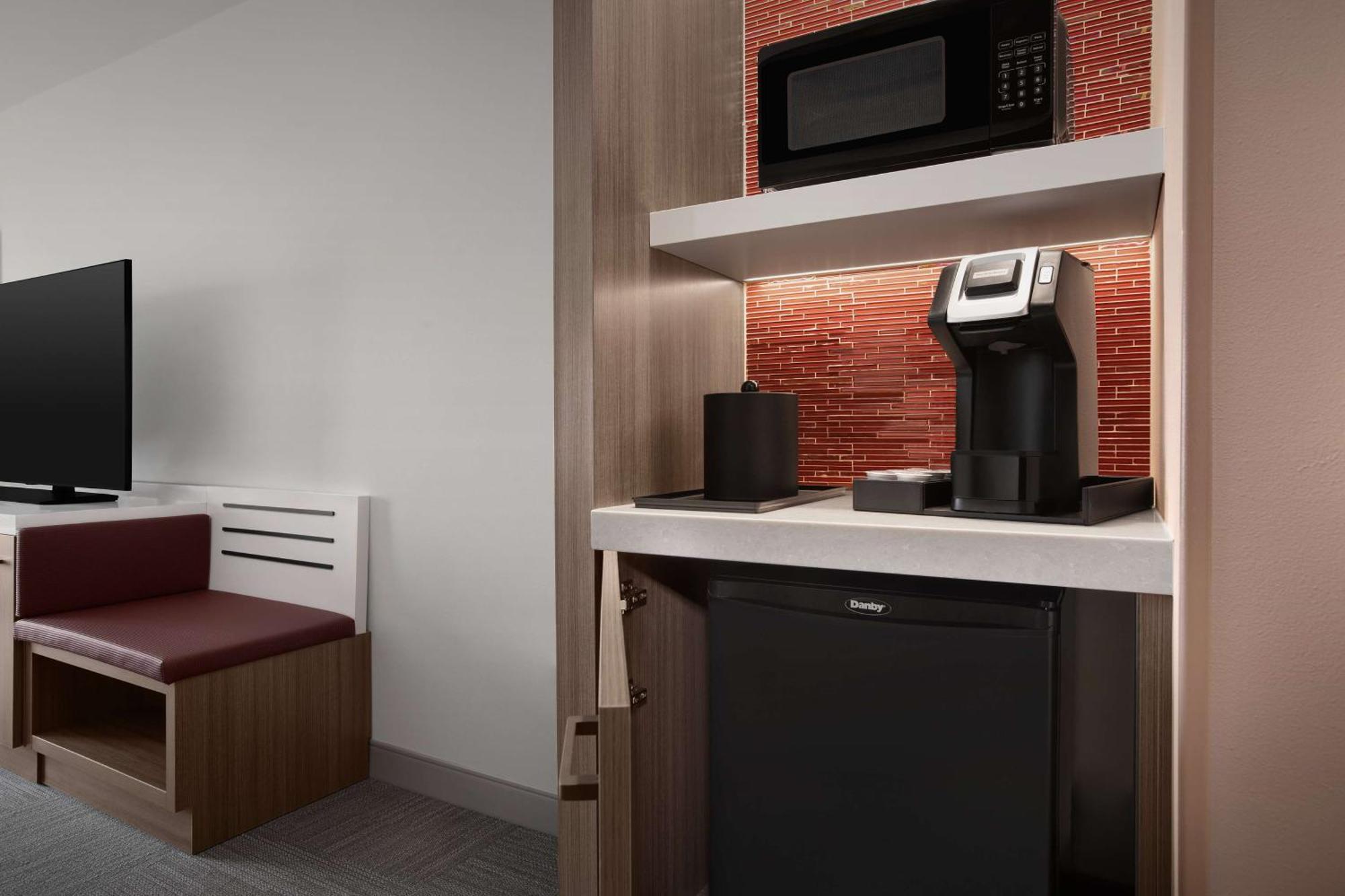 Hilton Garden Inn Denver Airport Tower Road Extérieur photo